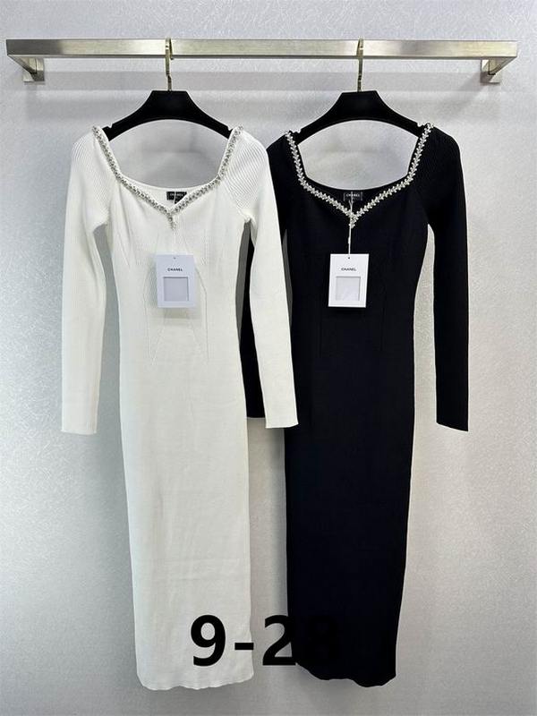 Chanel Women's Dress 51